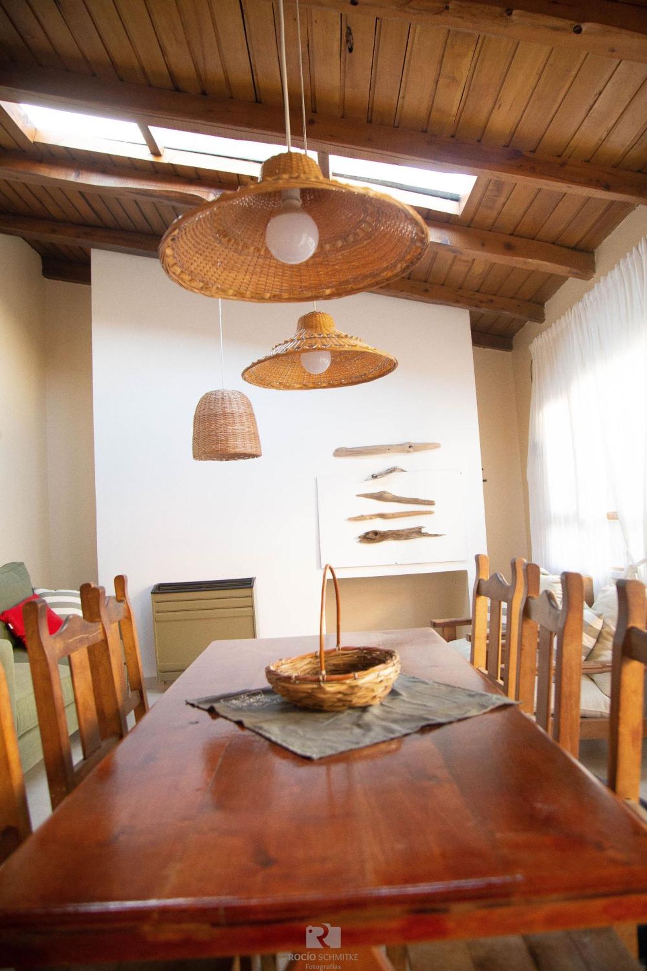Casa Jardin Adesmia * Esquel