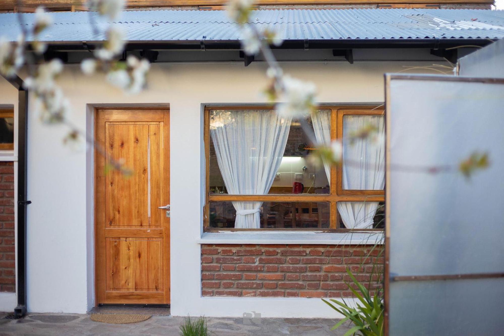 Casa Jardin Adesmia